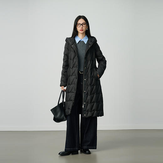 NEELLY纳俪商场同款冬新款简约随性长款羽绒服女90白鸭绒保暖外套N25104L04417 商品图3
