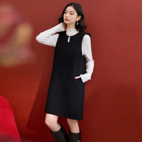 西遇珍珠扣小香风背心裙女冬季新款宽松显瘦圆领气质短连衣裙V3855318