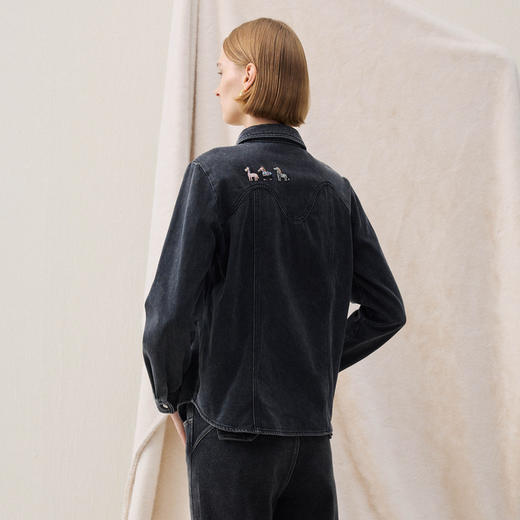 谜底黑色牛仔衬衣长袖2025冬季新品斑马绣花修身衬衫女254MC1719 商品图2