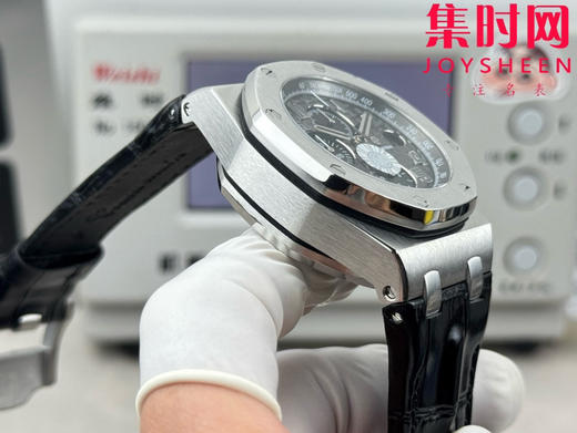 AP爱彼 OMF皇家橡树离岸计时系列 皇家橡树26238 男士腕表 12点位小秒盘，表盘尺寸是热门的42mm表径 商品图5