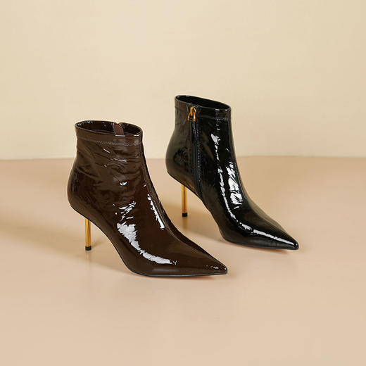 Westory2025年冬季尖头高跟简约抓邹软牛漆皮百搭短靴S25DS86221 商品图0