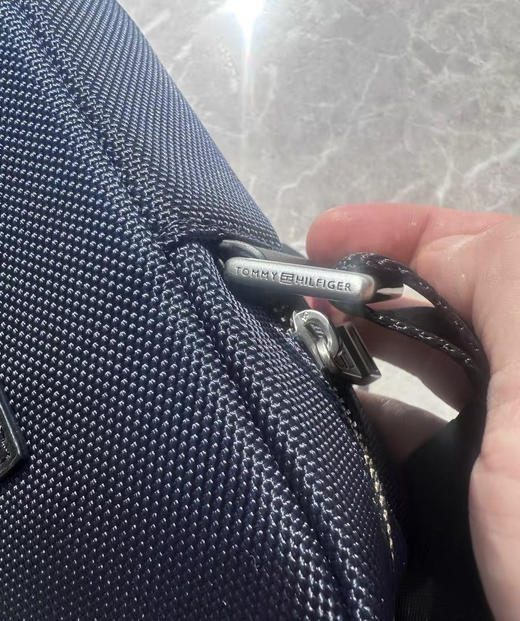 全新正品Tommy Hilfger美版汤米男女款通勤户外防水单肩包斜挎包 商品图4