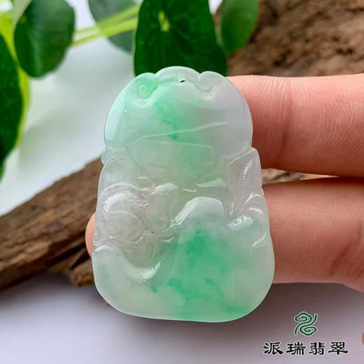 派瑞翡翠 翡翠挂件 糯冰 浅绿 商品图2