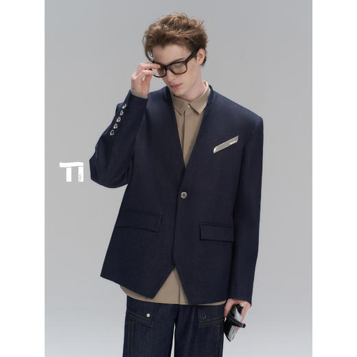 启世录TIWILLTANG“凌络锯戈”无领短款西装 商品图1