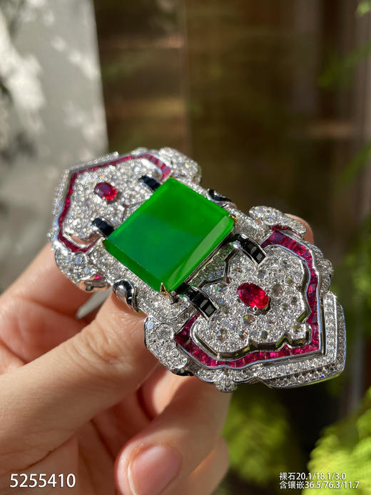 玻璃种帝王绿无事牌翡翠胸针【5255410】具体价格微信咨询 商品图5