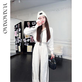 余潇潇【花语随行】时尚舒适独特绒感烫钻撞色花边拼接套装2025秋冬