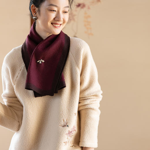 牧衣游原创 棉羊毛毛呢卫衣女手工刺绣细腻保暖舒适百搭上衣 泊野 商品图0