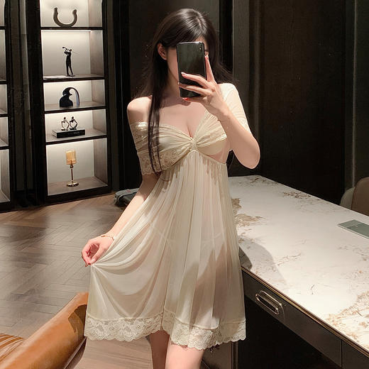 霏慕 柔媚蝴蝶结一字肩连衣裙ZY140 商品图1