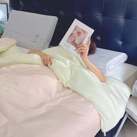 品牌直发【星级酒店同款 京帝深睡控温被】A类可机洗 贴肤柔软面料 贴合裹身感  不漏风睡得安心 LYZ