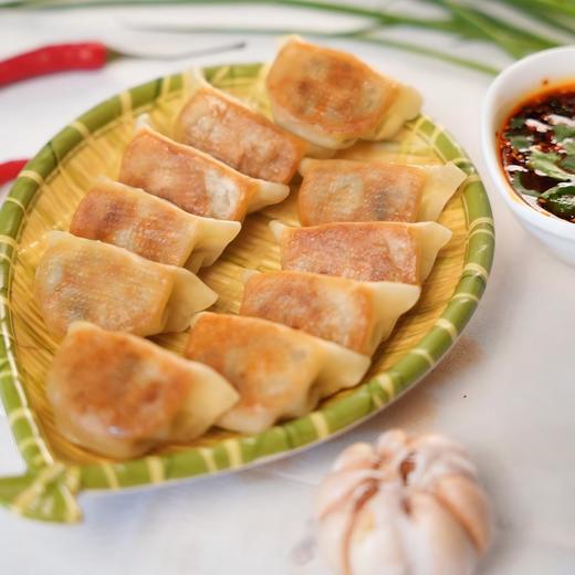 云南伊口香 鲜牛肉香菇蒸煎饺子 (400g一袋约22个) （冻品！发中通快递，请主动关注物流，及时取货！） 商品图4