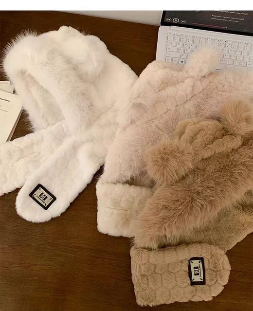 【YW】无忧购韩版小熊毛绒帽子围巾一体足球毛耳两件套（截单后3-5天发货) 商品图3