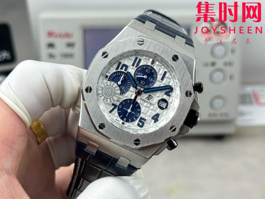 AP爱彼 OMF皇家橡树离岸计时系列 皇家橡树26238 男士腕表 12点位小秒盘，表盘尺寸是热门的42mm表径 商品图2