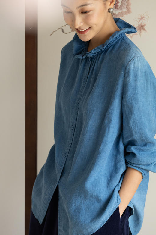 牧衣游原创 植物染汉麻套头衫女新款质朴百搭文艺蓝色衬衫 兰鸢 商品图5