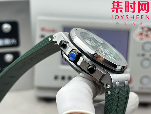 AP爱彼 OMF皇家橡树离岸计时系列 皇家橡树26238 男士腕表 12点位小秒盘，表盘尺寸是热门的42mm表径 商品图6