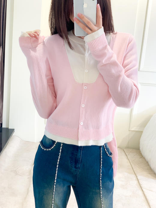 【孤品样衣，不退不换】甜美粉白撞色送飘带针织衫 商品图0