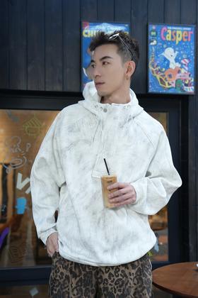 W542565130潮流帽衫卫衣
