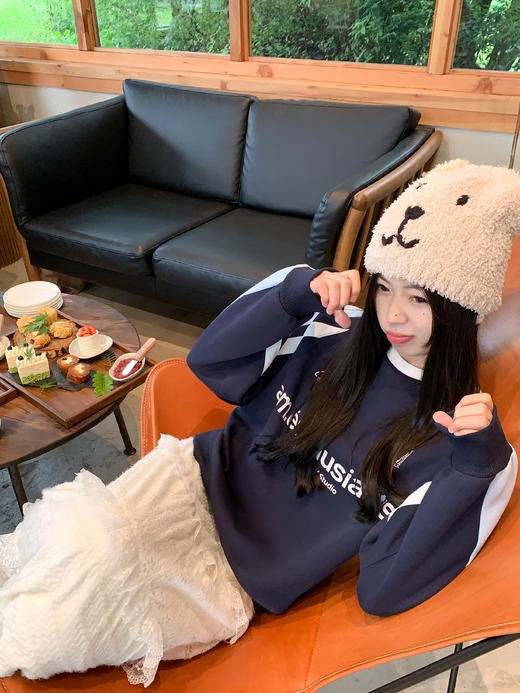 【179元任选2件】最后一波现货！美式学院风拼接圆领宽松卫衣 商品图11