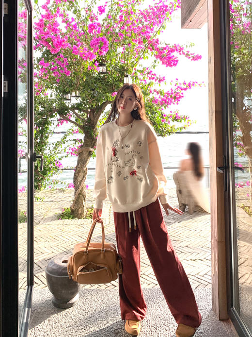 【179元任选2件】最后一波现货！杏色字母刺绣卫衣 商品图8