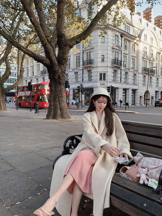 金蘑菇菇 /v领羊绒一体毛衣+过膝鱼尾裙 商品图2