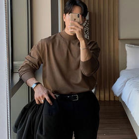 【虎头刺绣男士德绒打底衫】堪比羊绒的触感，每个男士衣橱里都应必备的一条上身保暖性超强，舒适不厚重！