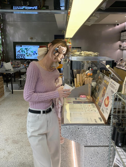 Read Nameless /淡紫色坑条纱针织衫 2025/11/1 商品图5