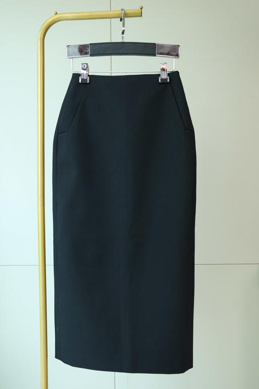 温莎往事|优雅通勤羊毛半裙 商品图4