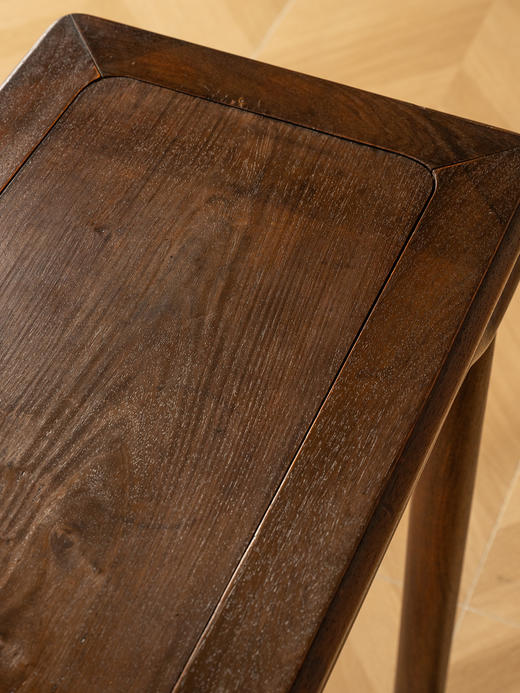 清	黄花梨罗锅枨圆包圆条桌 商品图4