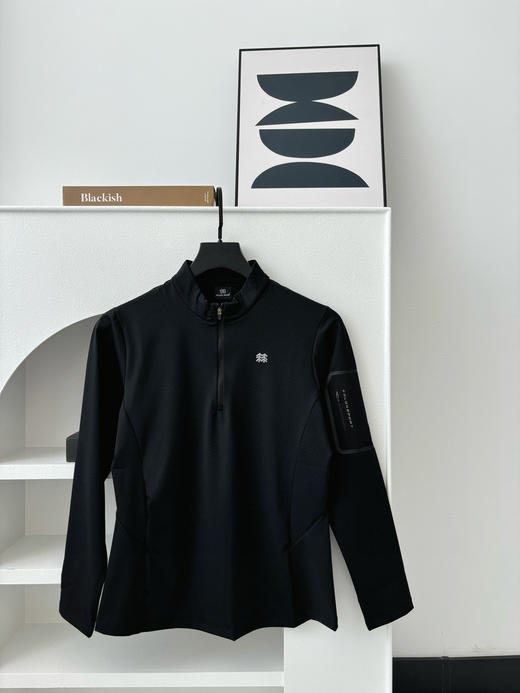 点此购买 可隆秋冬季女款半拉链速干运动内搭半拉链长袖T恤 qk 334146 商品图4