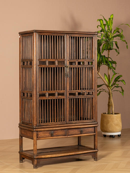 清早期	黄花梨透棂带座书格 商品图1