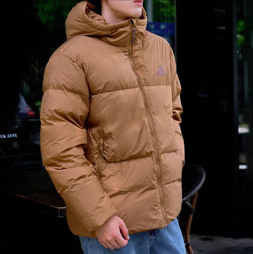 799.9元 阿迪达斯羽绒服 602181-HD(线上线下同步在售，不保证有货介意勿拍) 商品图0
