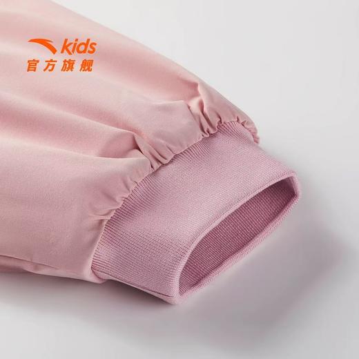 【春上新】【6.8折】8楼安踏儿童【海底小纵队】薄外套校园系列丝光绒运动上衣宽松瓜瓤粉 吊牌价：339 活动价：231 商品图2