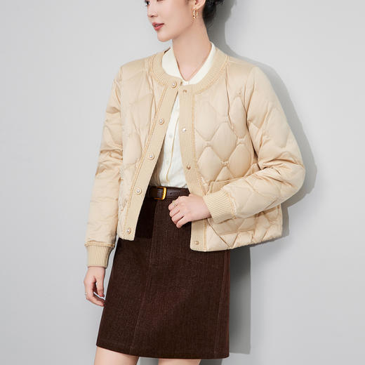 「高货wl」全新升级【铂金会员367/天猫499/差价132】(02610)洛诗琳小香风90白鸭绒羽绒服2025冬季防风菱格保暖外套 商品图0