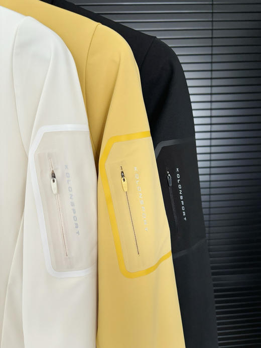 点此购买 可隆秋冬季女款半拉链速干运动内搭半拉链长袖T恤 qk 334146 商品图13