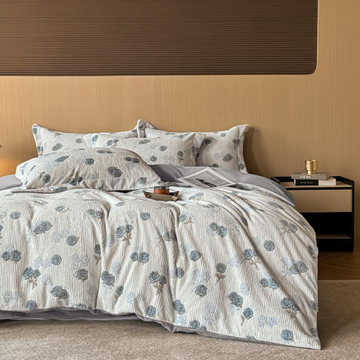 多喜爱 美眠康 牛奶绒绒套件 冰岛玫瑰池 商品图1