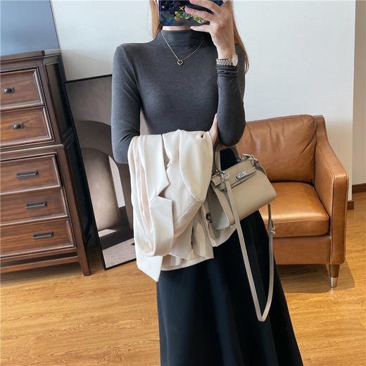 单拍一件不发！79元两件【喵小仟 多色羊毛美雅碧蛋白精华打底衫】圆领/半高领 秋季长袖打底衫 小众修身 商品图4