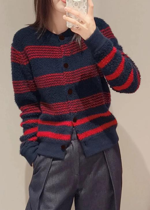 【高品质私服】【复古撞色条纹针织开衫】甄选100%羊毛，触感细腻且带有一定的厚度，具有良好的弹性和透气性【无标出货 介意慎拍】WD 商品图1