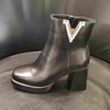 LFGJ凌介女鞋 时尚百搭小短靴 商品缩略图1
