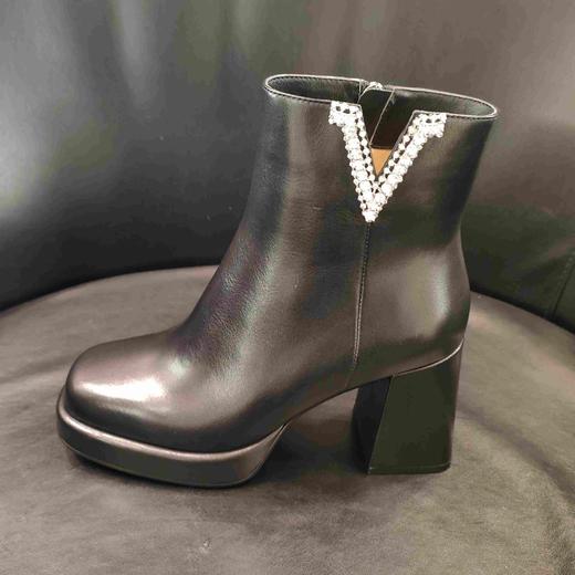 LFGJ凌介女鞋 时尚百搭小短靴 商品图1