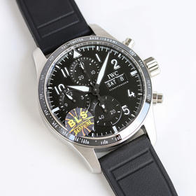 Noob official➕万国IWC与梅赛德斯AMG联名特别版
计时腕表41 AMG特别版，飞行员系列高性能计时腕表41采用钛金属或Ceratanium®瓷化钛金属制成 做工精细 打磨精良精品中精品