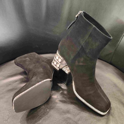 LFGJ凌介女鞋 时尚百搭小短靴 商品图2