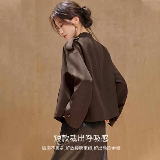 【限时秒杀】西遇短款风衣外套女冬季新款摩登复古咖色廓形翻领夹克SS051746 商品图4