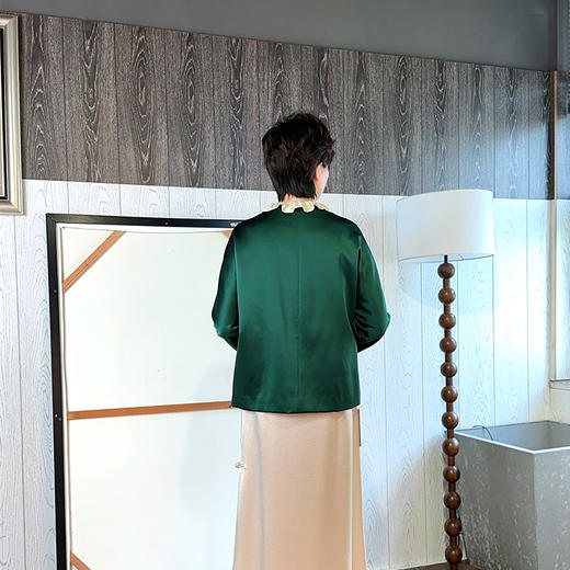 ST.SANLI【定制系列】新中式风格斜门襟珍珠扣薄棉服GA325Q02 商品图2