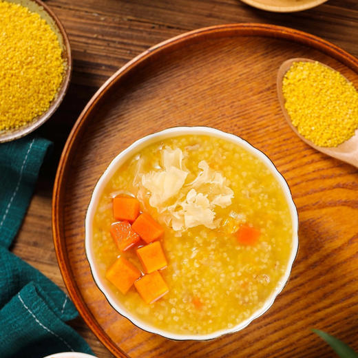 热卖！养胃 满满米油！“世界小米之乡”白小禾 内蒙古敖汉有机小米 色泽金黄 米香四溢 米油醇厚 1.3kg/袋 商品图4