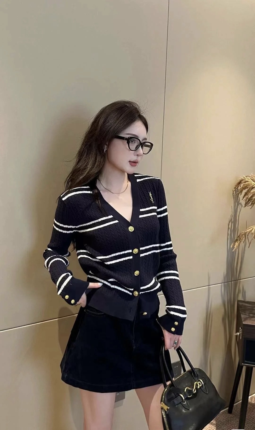 SaintLaurent秋冬新款刺绣条纹撞色针织衫