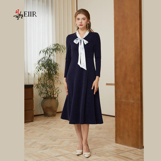 司歌弹力连衣裙秋冬蝴蝶结收腰中长裙A921109Y 商品图4