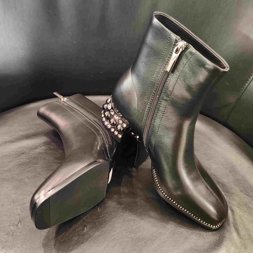 LFGJ凌介女鞋 时尚百搭小短靴 商品图4