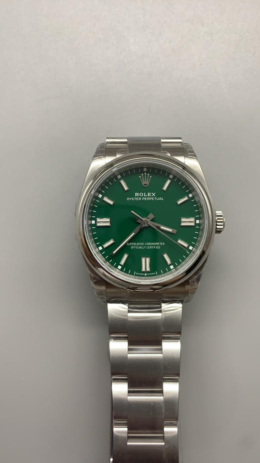 VS厂 蚝式恒动126000 最新款三色字面到货 黄色 蓝色 紫色3230机芯出货  认准腕表➕三码合一直径36mm-41mm腕表，斜边凌角边面钉，细节拉满 整个手表基于正品original原版开模❕ 商品图10