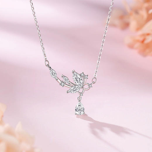 Winy s925银晶蝶坠项链送女朋友/老婆/闺蜜生日节日礼物 商品图0