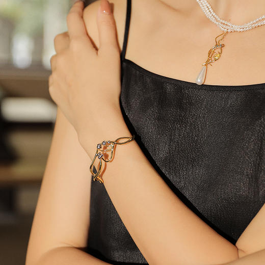 Victoria维多利亚早期 | 铃兰珍珠藤蔓手镯 商品图2