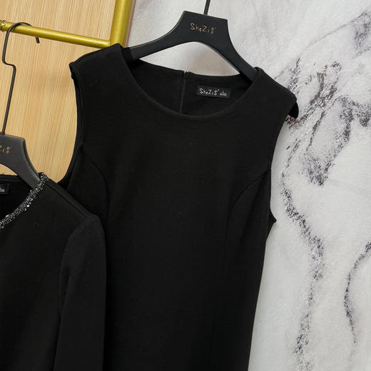 奢姿大码女装2025冬季胖妹妹时尚小香风外套气质百褶设计半裙套装9954994384 商品图4